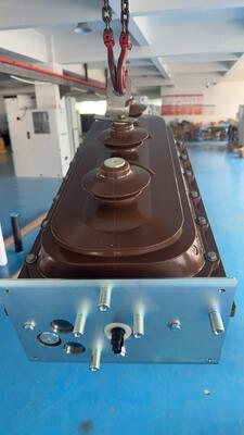 Medium-Voltage SF6 Load Breaker Switch Insulation and Operation Mechanism with 200mm Pole in Schneider Switch Cabinet