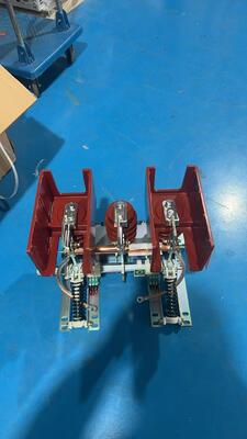 140mm Pole11kV Earthing Switch for Smart  Indoor High Voltage Switch Cabinet