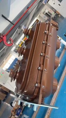 Medium-Voltage SF6 Load Breaker Switch Insulation and Operation Mechanism with 200mm Pole in Schneider Switch Cabinet